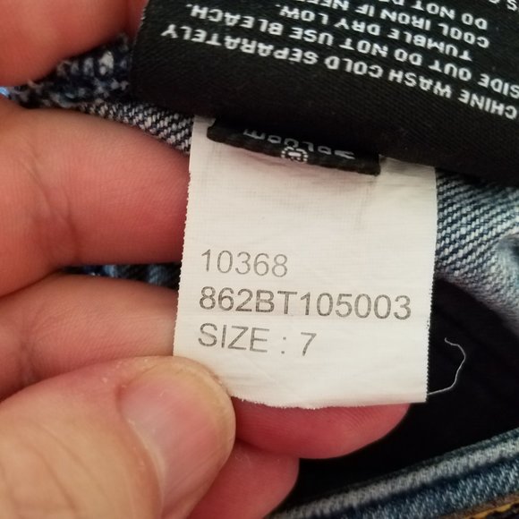 Genuine Volcom Brand Jeans - Super Skinny - distressed - Picture 15 of 16